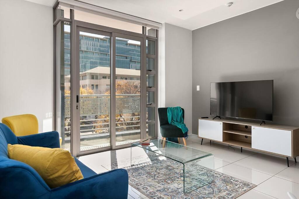 יוהנסבורג The Median Rosebank Luxury Apartment - Building With Generator מראה חיצוני תמונה