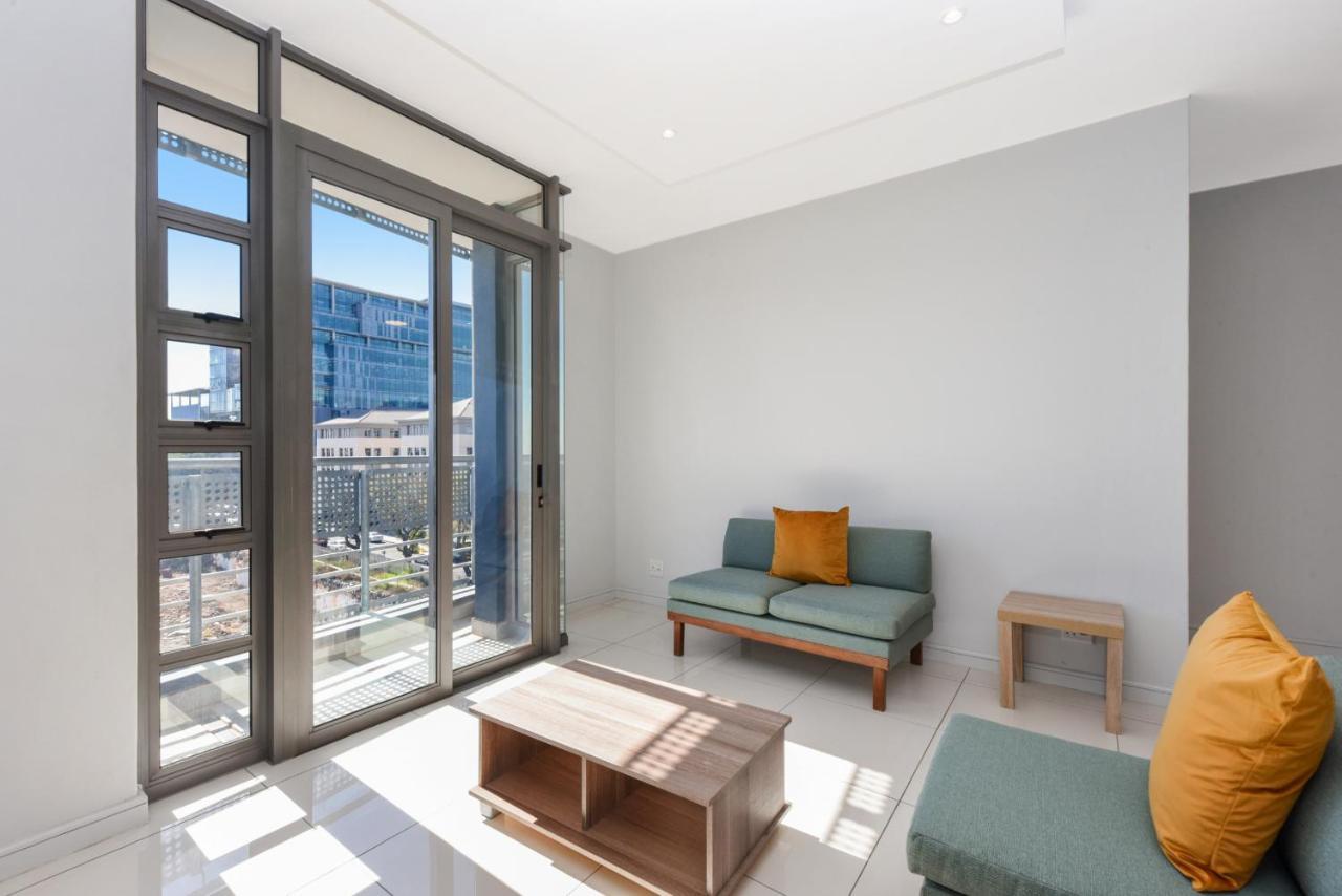 יוהנסבורג The Median Rosebank Luxury Apartment - Building With Generator מראה חיצוני תמונה
